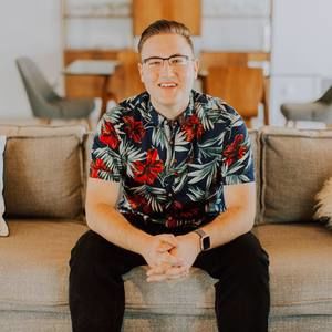 Meet your Posher, Norman